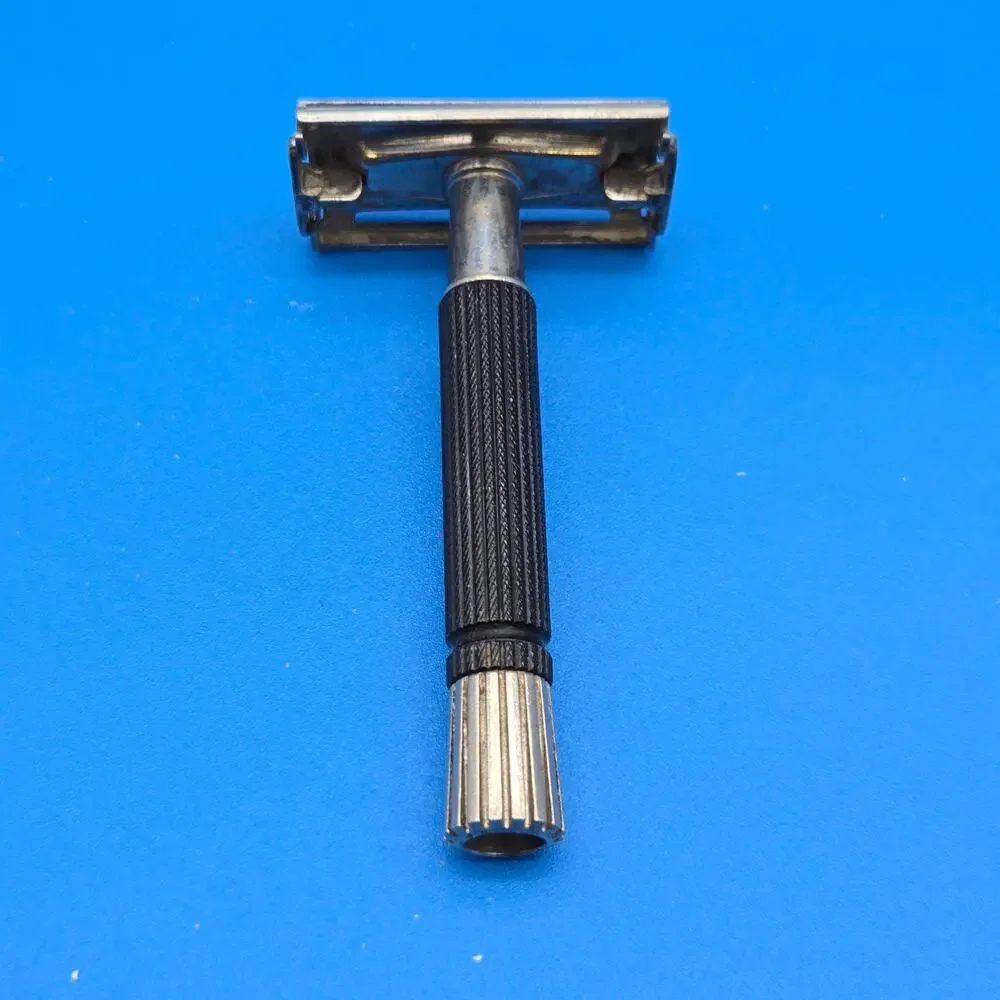 Vintage Gillette Black Handle Super Speed Safety Razor 1976 W USA